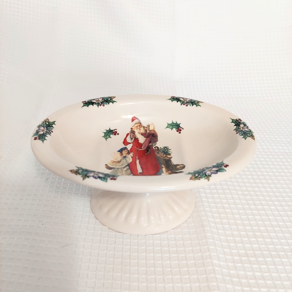 Christmas Soap Dish Victorian Santa w Children Pedestal Bone China England